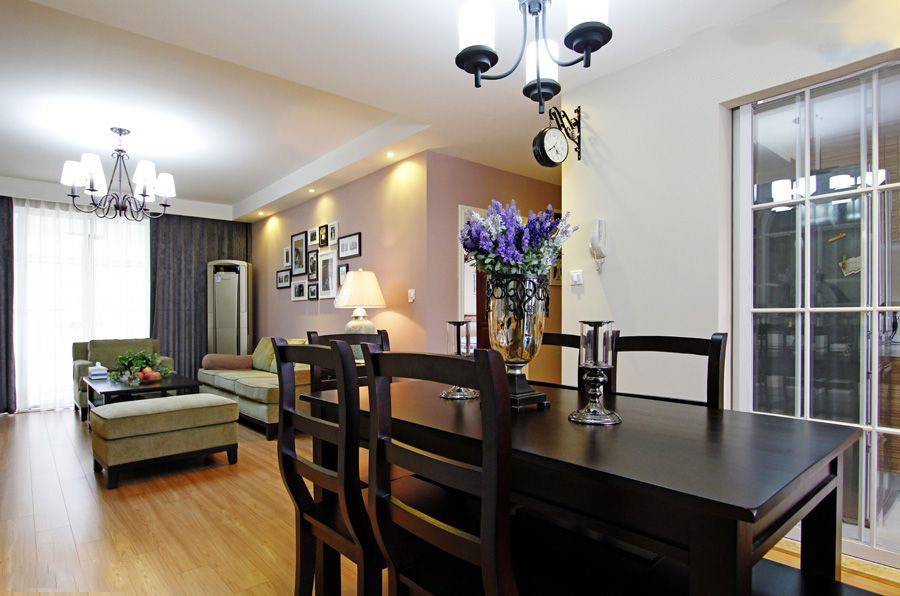 95平現(xiàn)代混搭隱形門+陽臺變書房風(fēng)格裝修效果